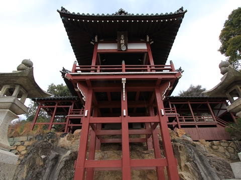 ファイル名: NONALNUM-MuipsTAwNw-E.jpg
ファイルサイズ: 167.1KB NONALNUM-MuipsTAwNw-E