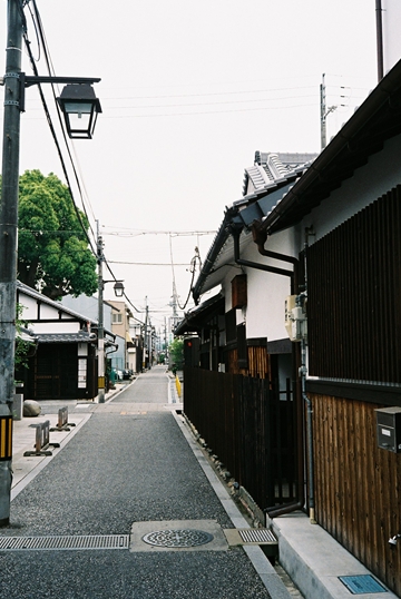 ファイル名: FH000001r.jpg
ファイルサイズ: 175.1KB FH000001r