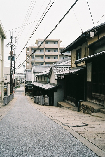 ファイル名: FH000017r.jpg
ファイルサイズ: 191.6KB FH000017r