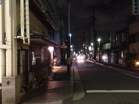 ファイル名: 001006.jpg
ファイルサイズ: 136.7KB 001006